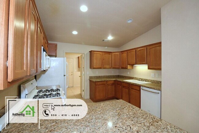 Building Photo - 3700 Silvario Ct