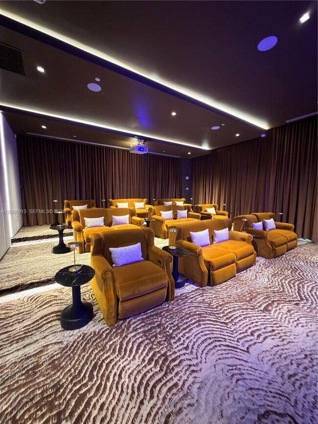 Building Photo - 77 SE 5th St