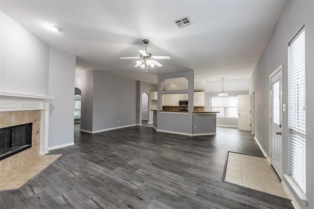 Building Photo - 1707 Balboa Ln