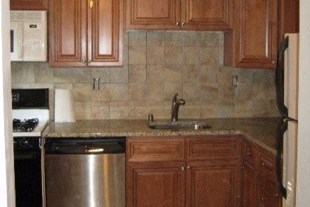 Building Photo - 2467 NJ-10