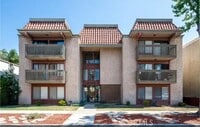Building Photo - 4110 Elm Ave