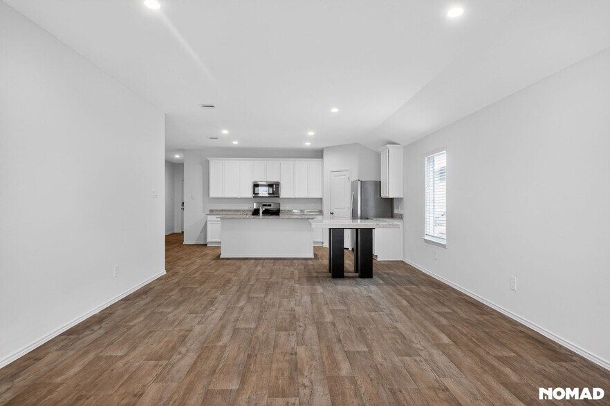 Building Photo - 30842 Brightwell Bnd