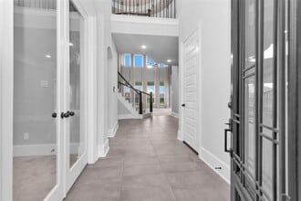 Building Photo - 23703 Crossworth Dr