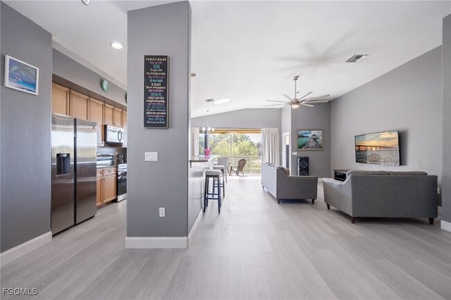 Building Photo - 3212 Sea Haven Ct