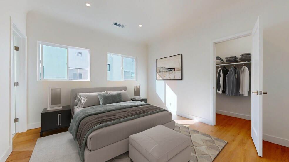 Building Photo - 5133 W 21st St