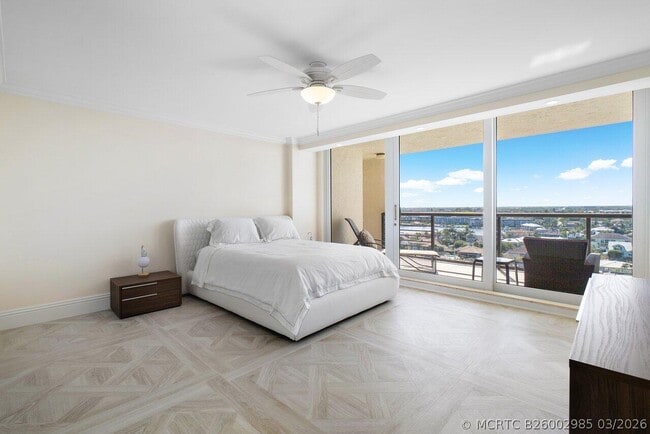 Building Photo - 2727 S Ocean Blvd