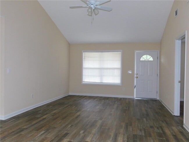 Building Photo - 13 Vista Ct