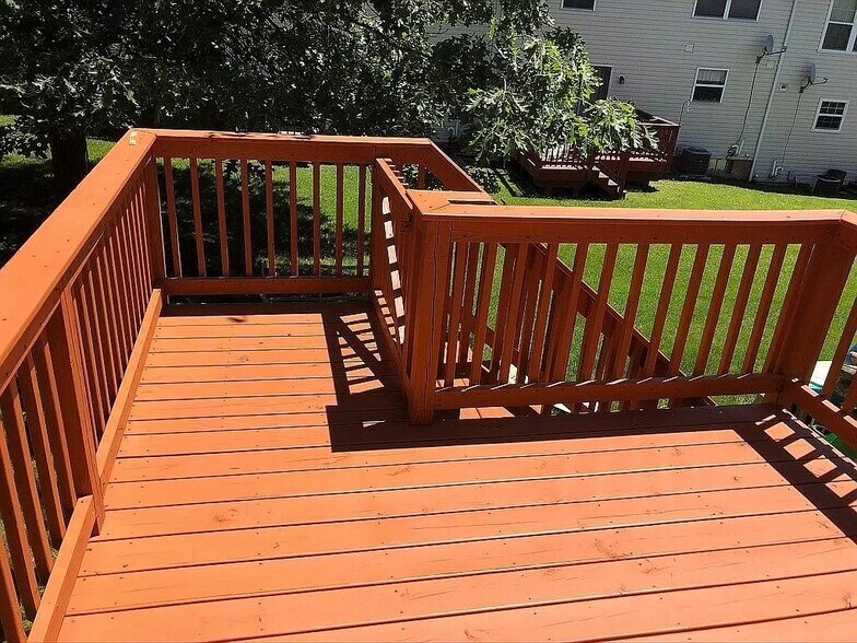 Building Photo - 4662 Louise St Claire Dr