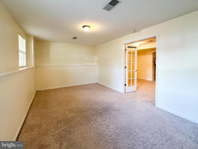 Building Photo - 14358 Haysickle Ct