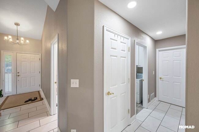 Building Photo - 1321 S Lansing Ct