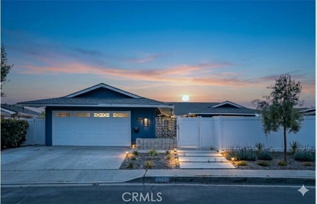Building Photo - 2921 Via San Gorgonio