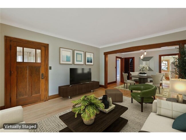 Building Photo - 2301 Benjamin St NE