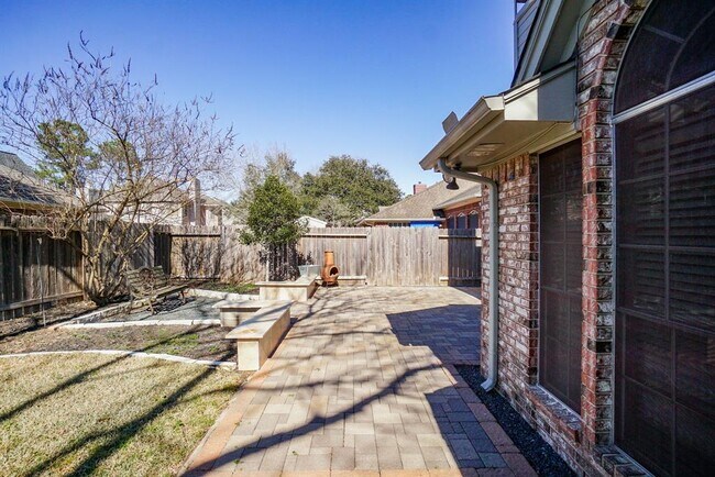 Building Photo - 17910 Western Pass Ln