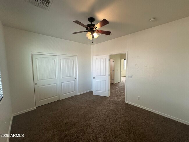 Building Photo - 7430 S 27th Way