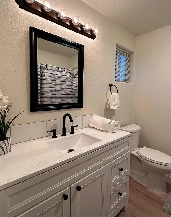 Building Photo - 3238 SW Metolius Ave