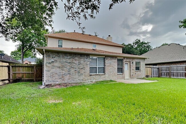 Building Photo - 18714 Atasca S Dr