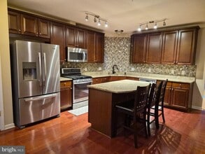 Building Photo - 15234 Torbay Way