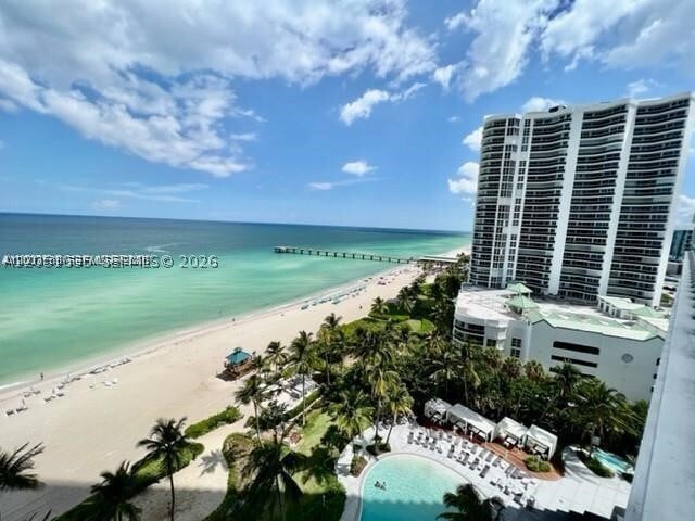 Building Photo - 16901 Collins Ave