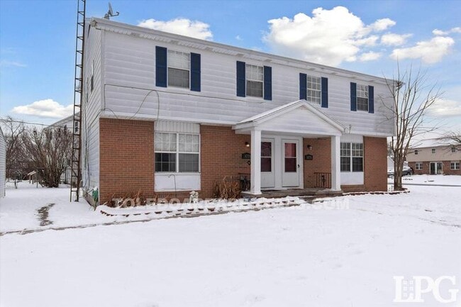 Building Photo - 28776 Starbright Blvd