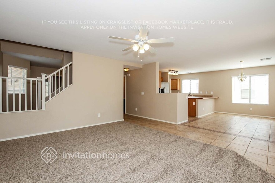Building Photo - 13032 W Mauna Loa Ln