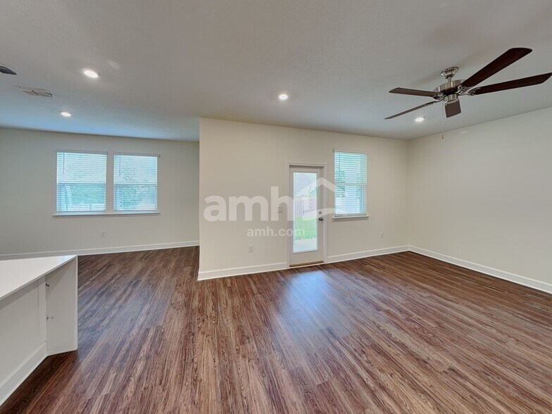 Building Photo - 8543 Belfort Lndg Dr