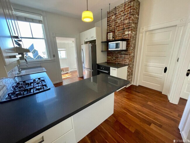 Building Photo - 231 San Jose Avenue