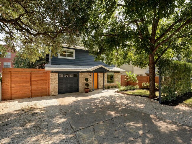 Primary Photo - 516 Lightsey Rd