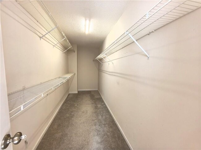 Building Photo - 2815 Priestcliff Dr SE