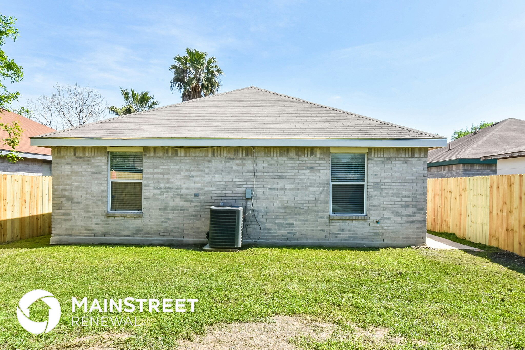 Building Photo - 9216 Balboa Port Dr