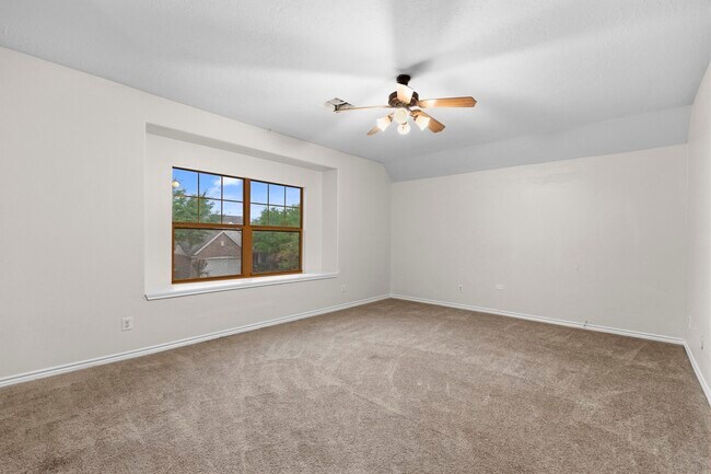 Building Photo - 4914 Trailing Clover Ct