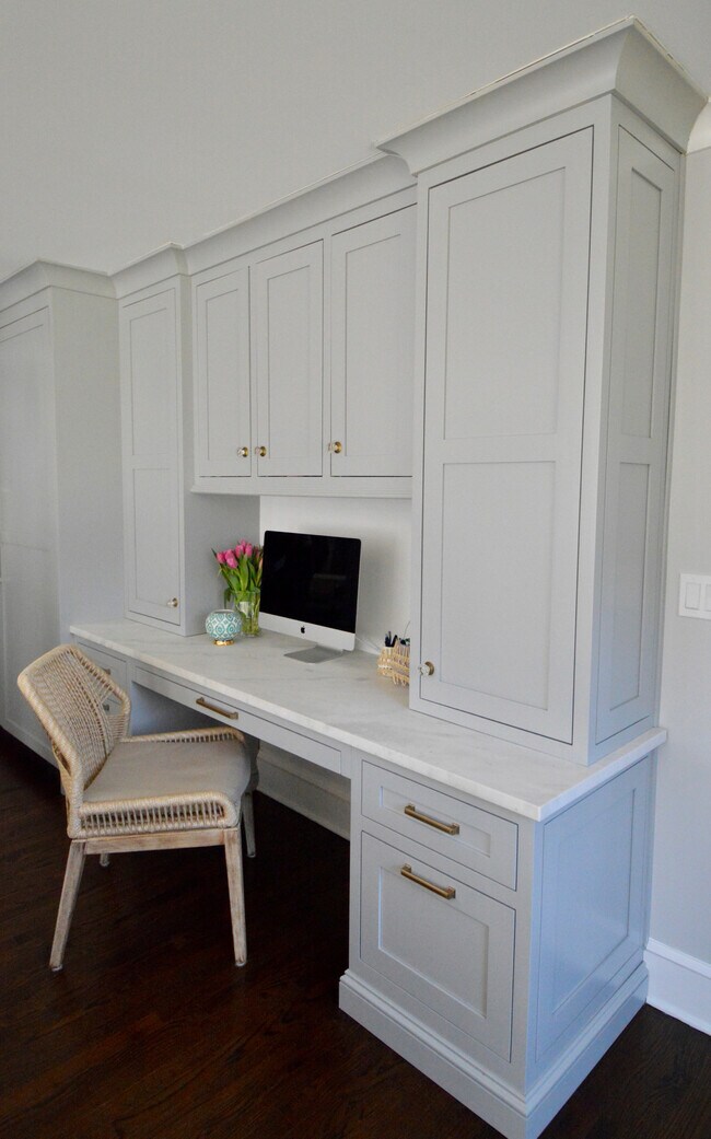 Building Photo - 142 Brookside Rd