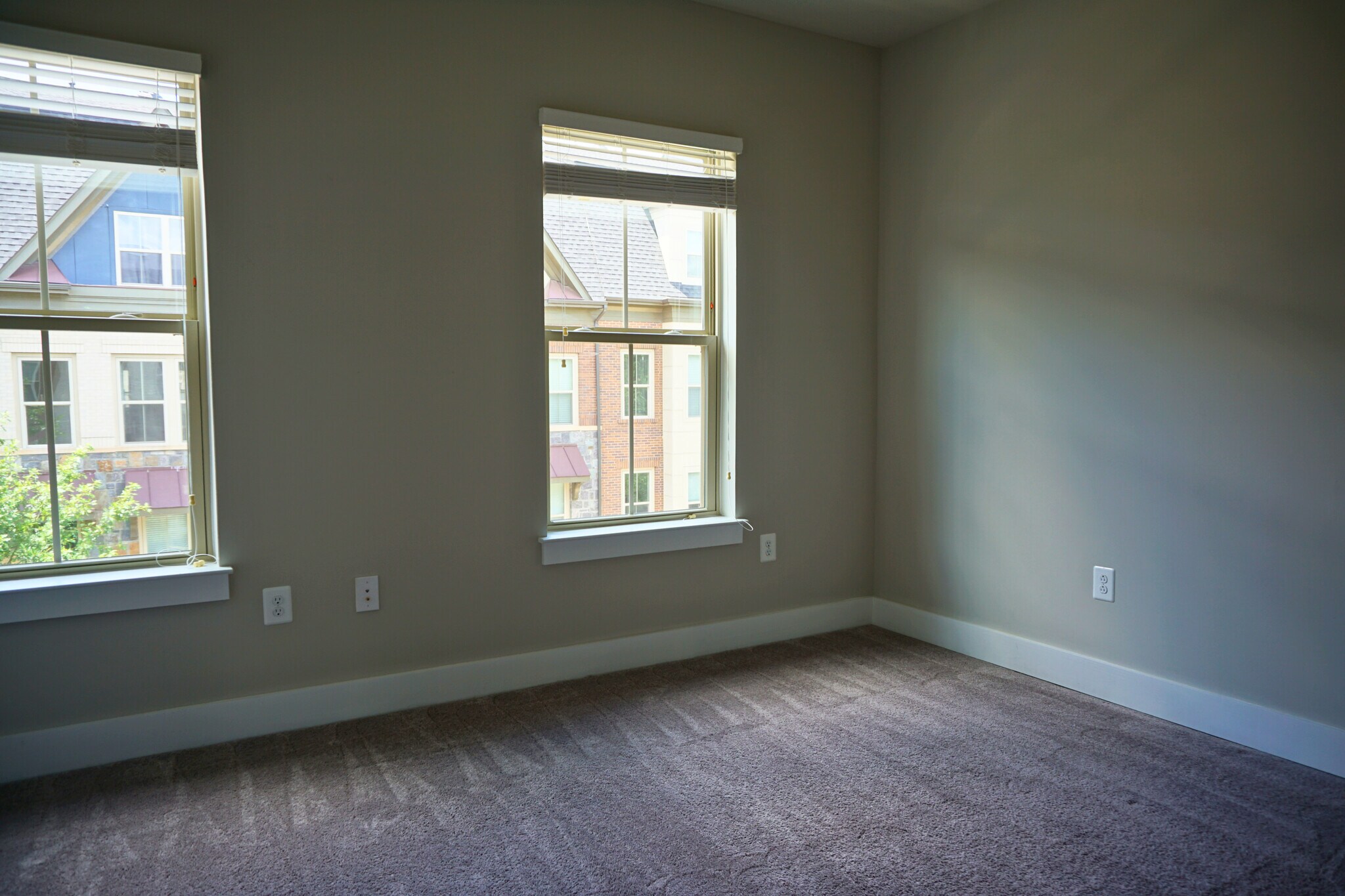 Third floor, second bedroom - 1309 S Quinn St