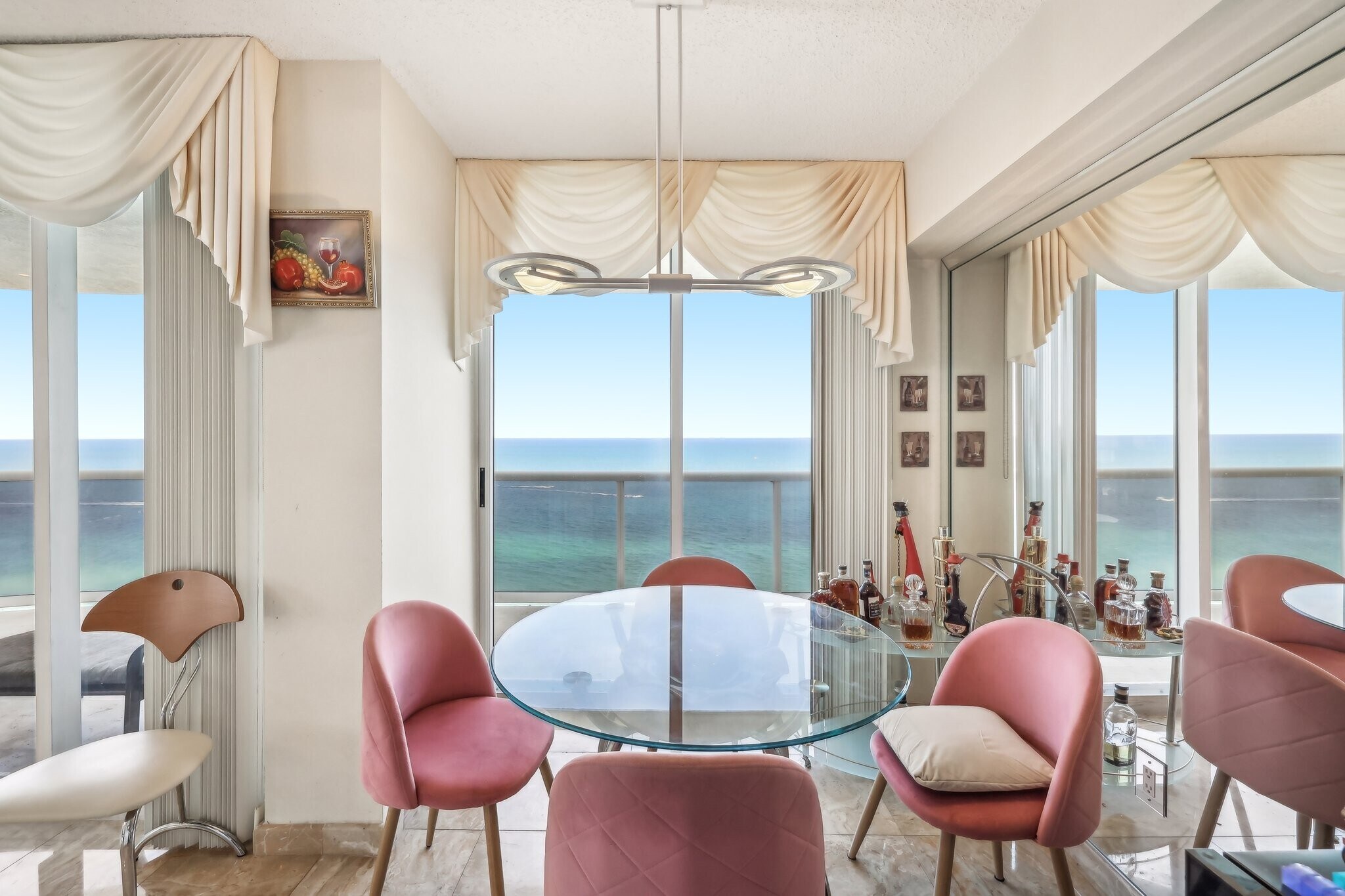Building Photo - 16711 Collins Ave