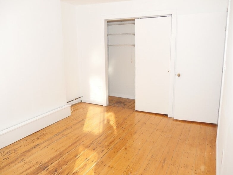 Building Photo - 45 E Springfield St