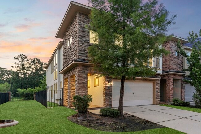 Building Photo - 127 Benjis Pl