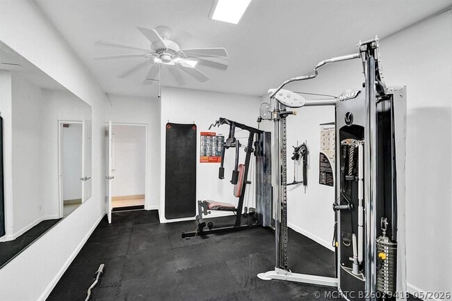 Building Photo - 2840 N Ocean Blvd