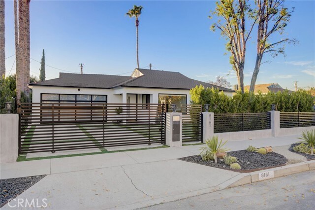 Building Photo - 8161 Encino Ave