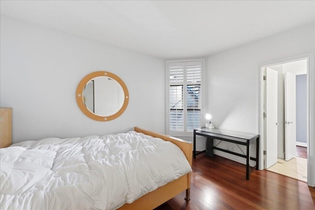 Building Photo - 11 Hayward Ave