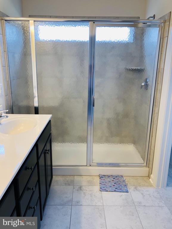 Building Photo - 336 Boxelder Dr
