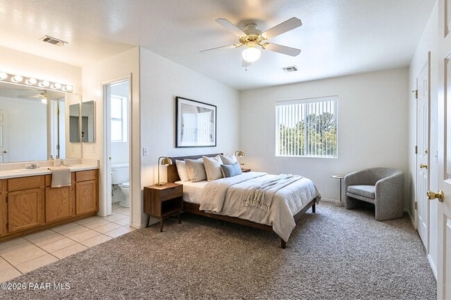 Building Photo - 6243 N Buckboard Dr