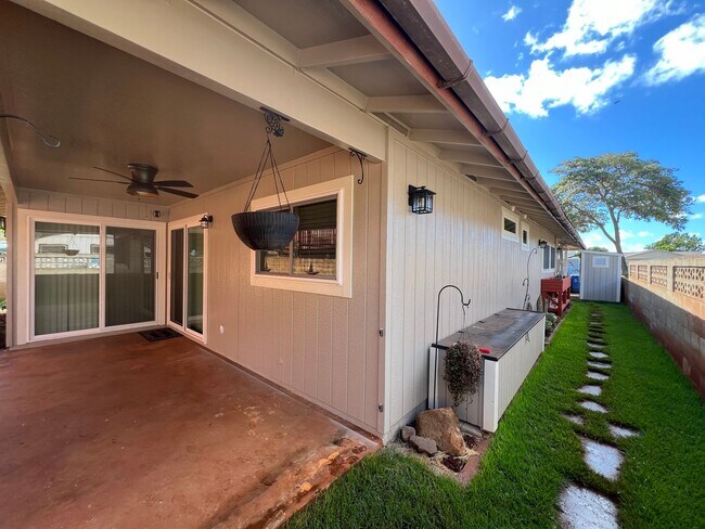 Building Photo - 348ADA