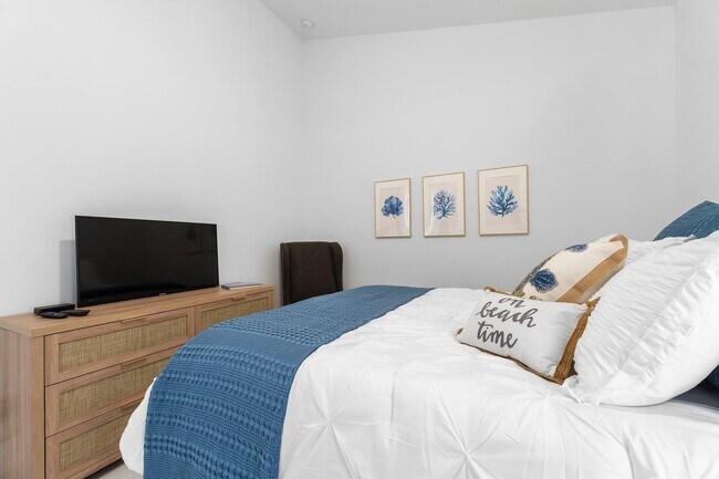 Building Photo - 17868 Limestone Creek Rd