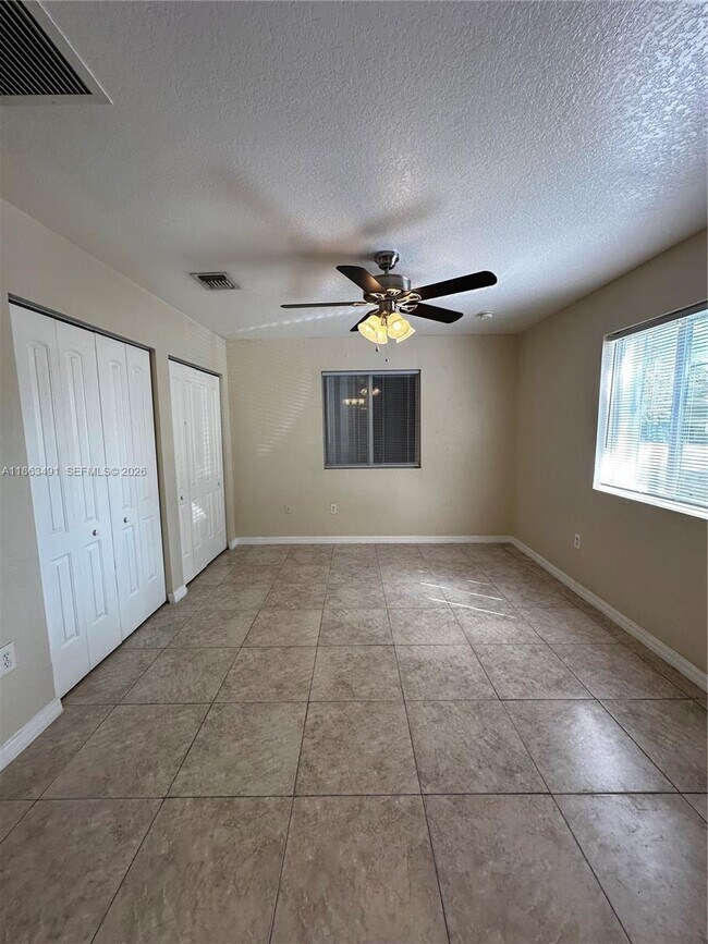 Building Photo - 1465 NW 59th St