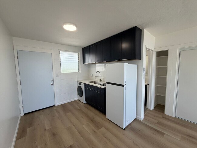 Building Photo - 509 Kawainui St