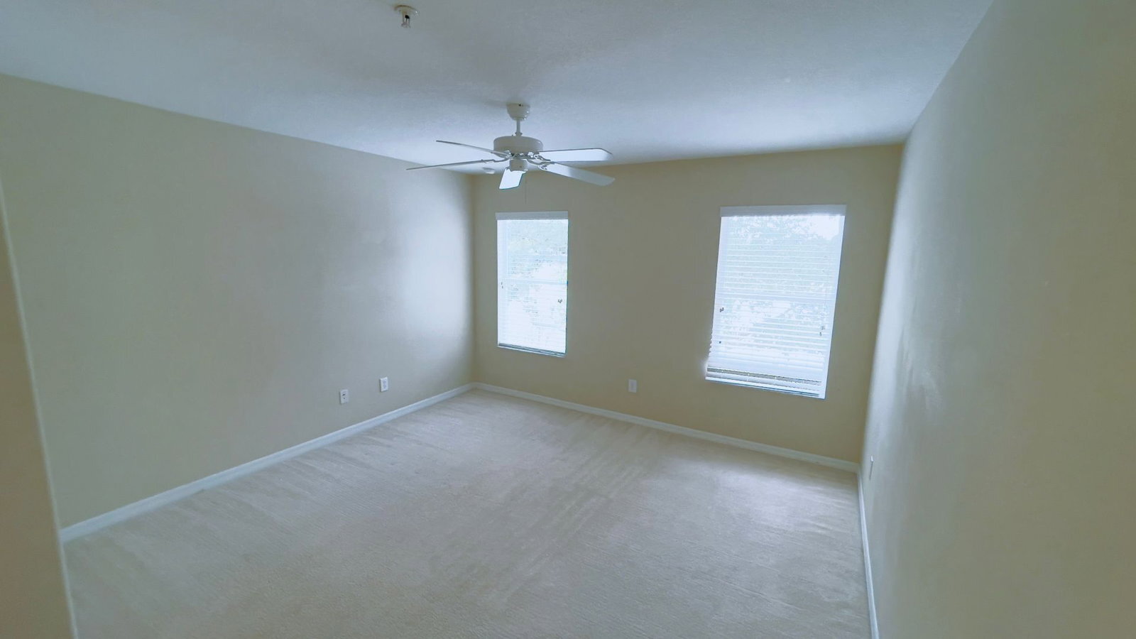 Building Photo - 3903 Oakington Pl