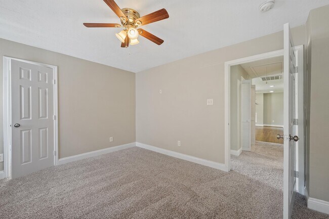 Building Photo - 4815 Arvilla Ln