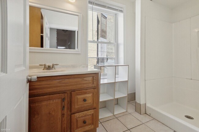 Building Photo - 4 br, 2 bath House - 902 N CARLISLE ST