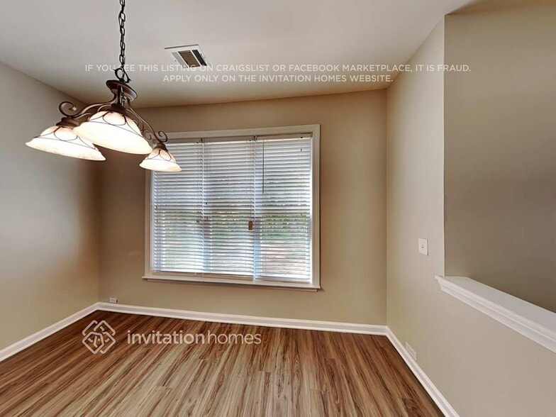Building Photo - 5156 Lakerock Dr SW