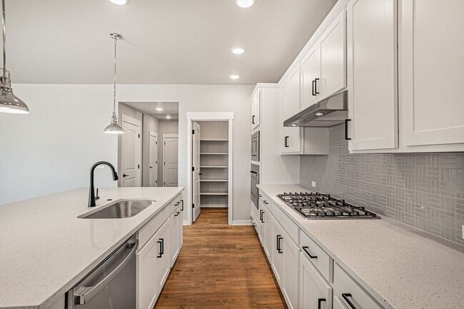 Building Photo - 5720 Slate River Pl