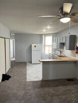 Building Photo - 1459 S 52nd St